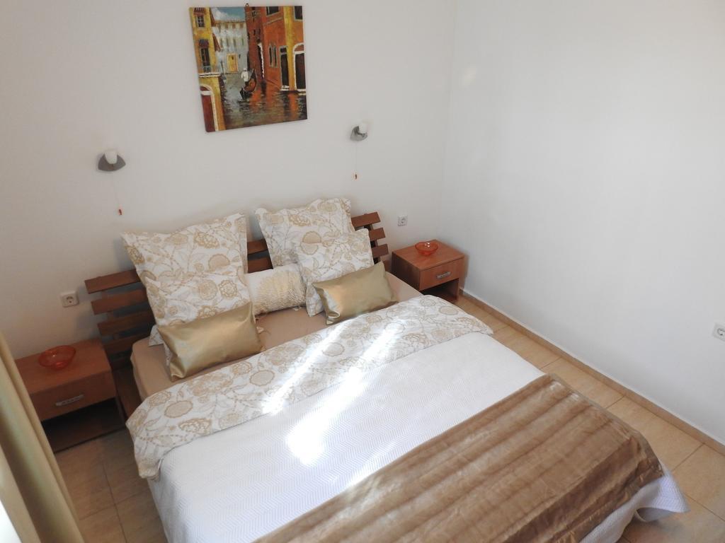 Golden Wave Apartment Sosopol Exterior foto